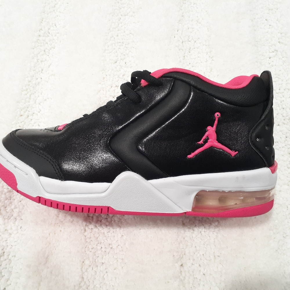 Jordan Big Fund (GS) 'Black Hyper Pink' Size US 3.5Y